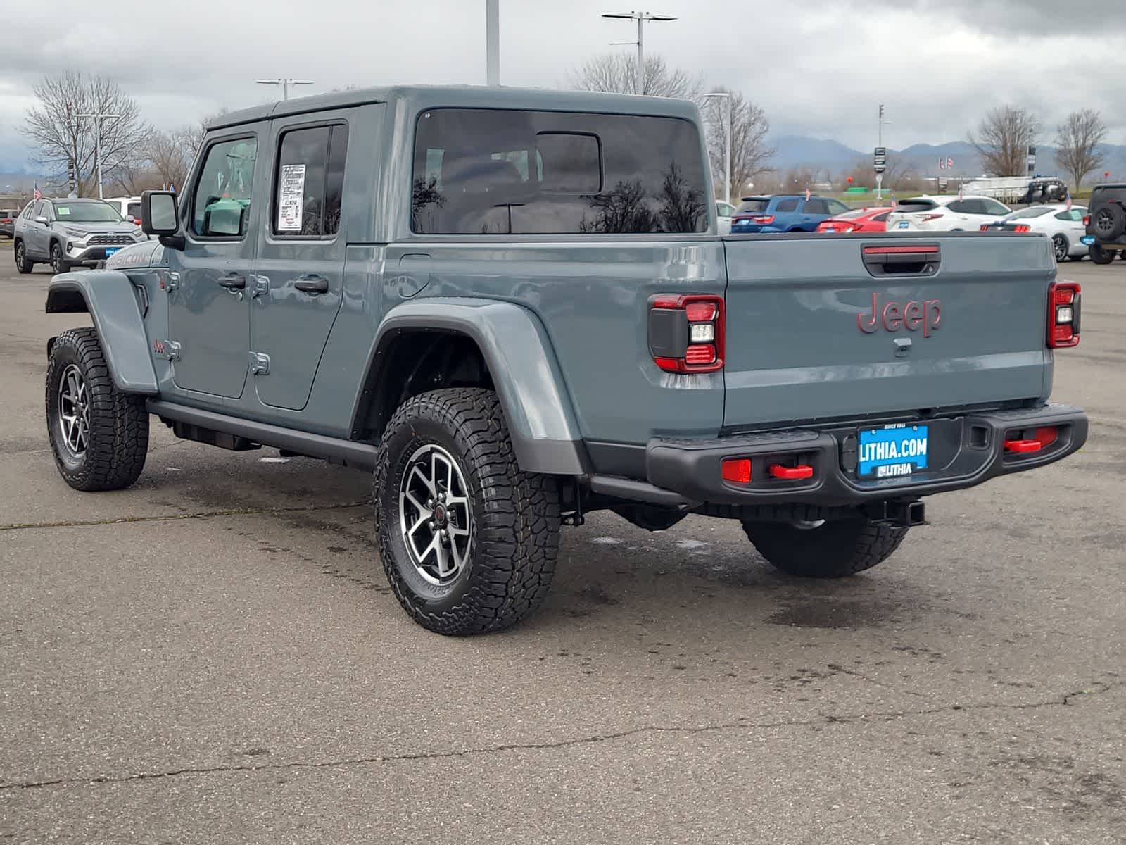 Thumbnail: 2026 Jeep Gladiator - 12