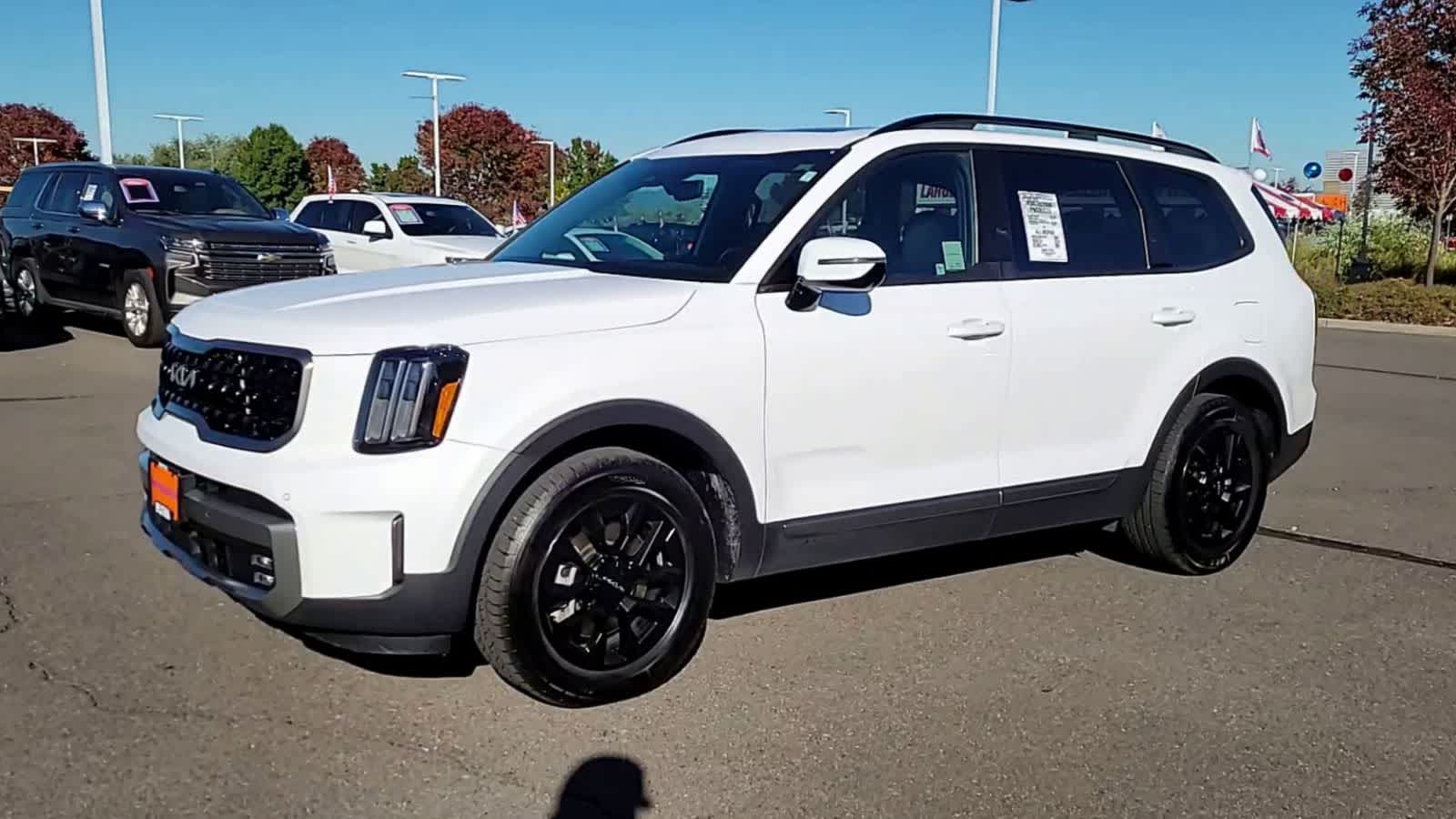 Thumbnail: 2023 Kia Telluride - 4