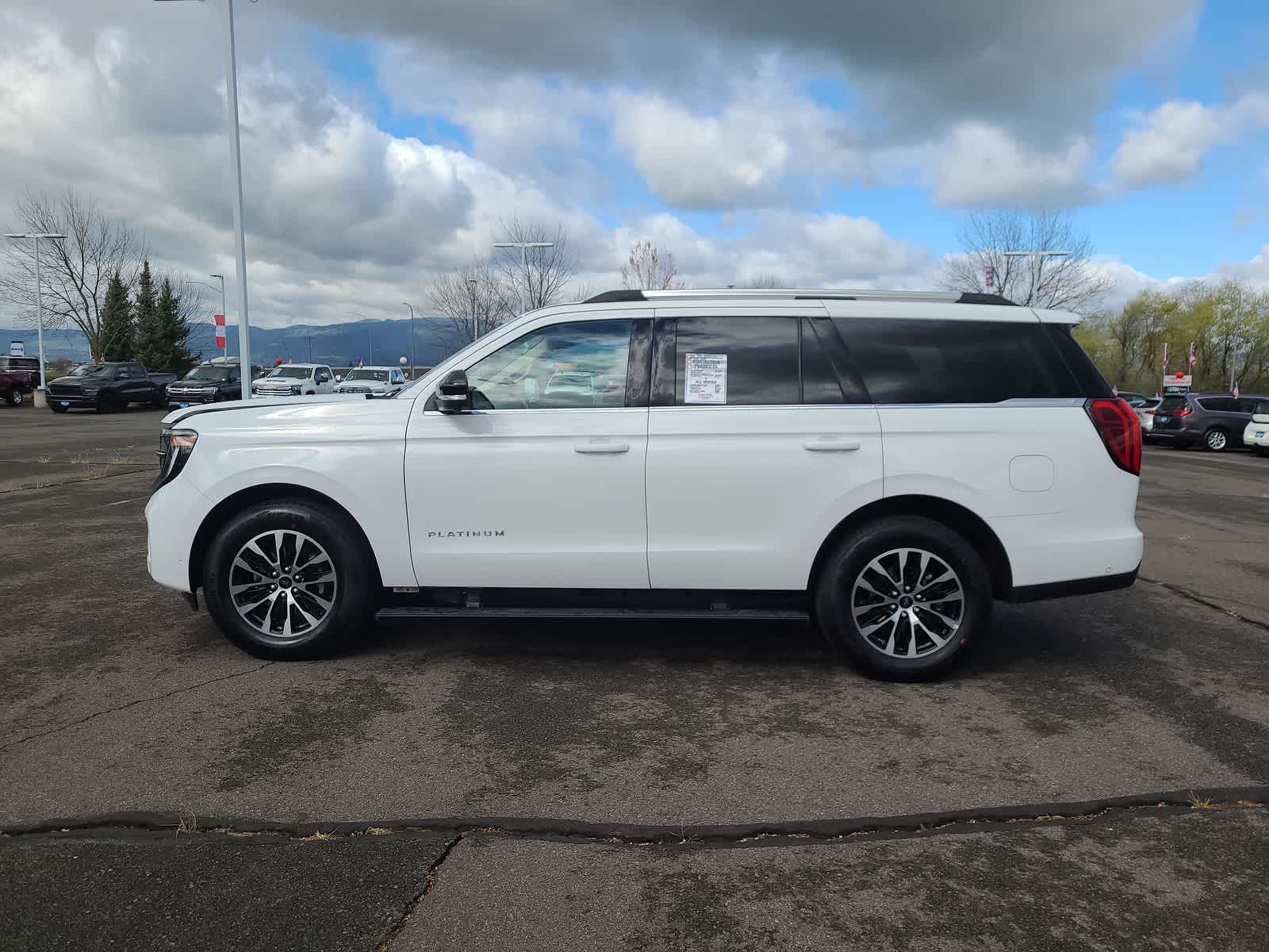 Thumbnail: 2025 Ford Expedition - 12