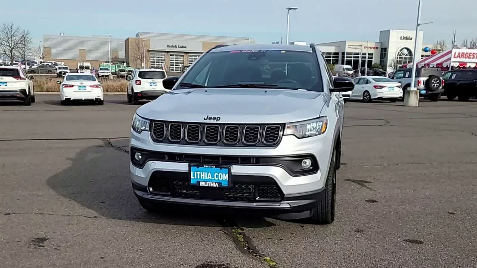 Thumbnail: 2026 Jeep Compass - 3