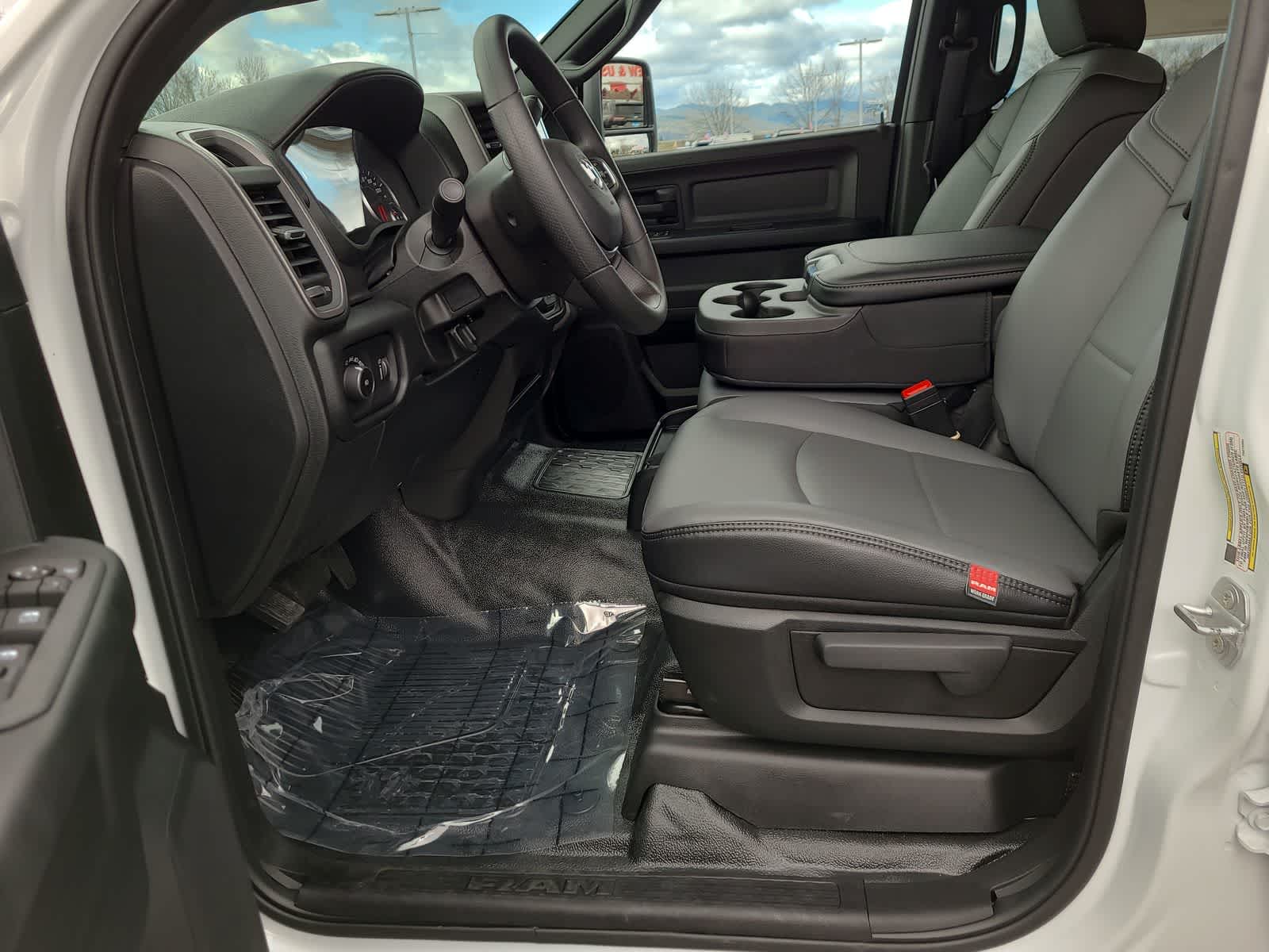 Thumbnail: 2026 RAM 5500 - 19