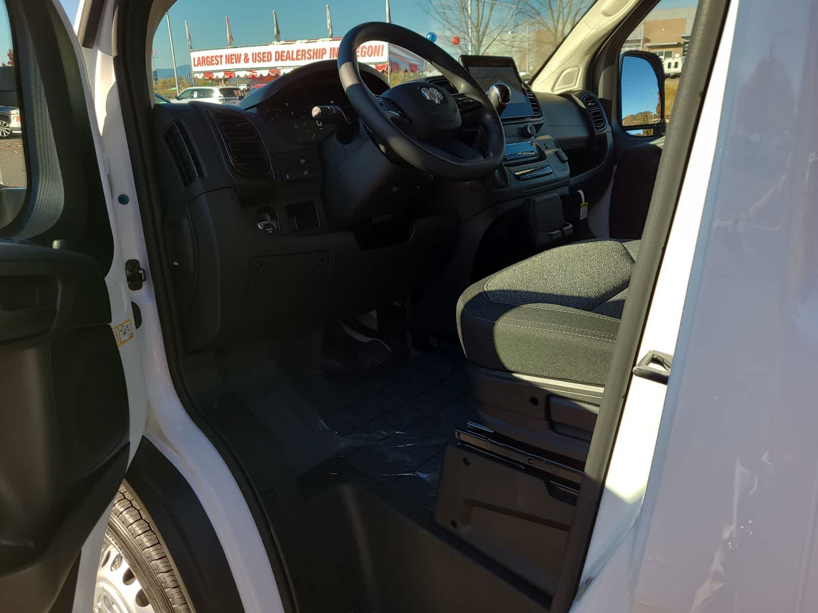 Thumbnail: 2026 RAM ProMaster - 10