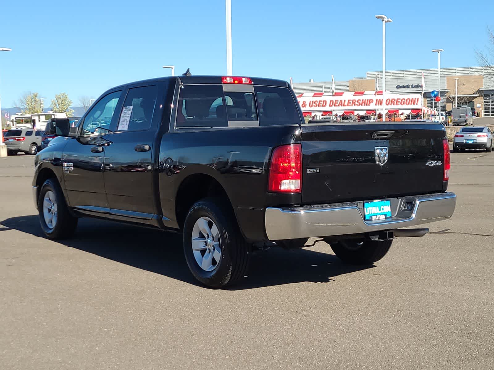 Thumbnail: 2023 RAM 1500 Classic - 12