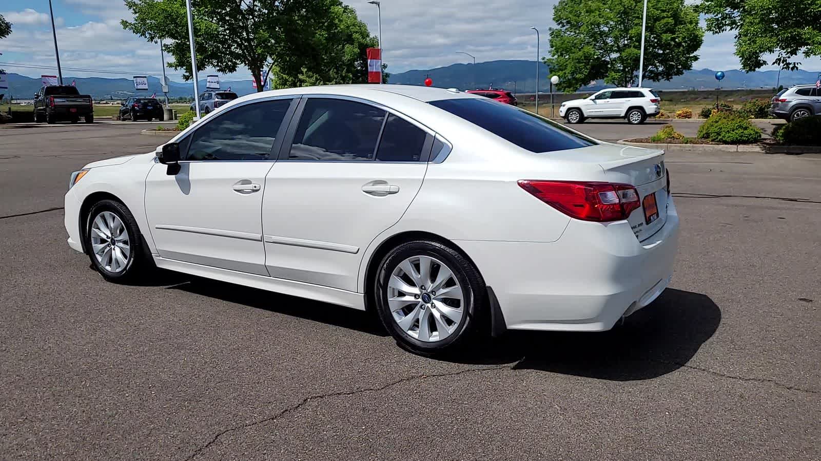Thumbnail: 2015 Subaru Legacy - 6