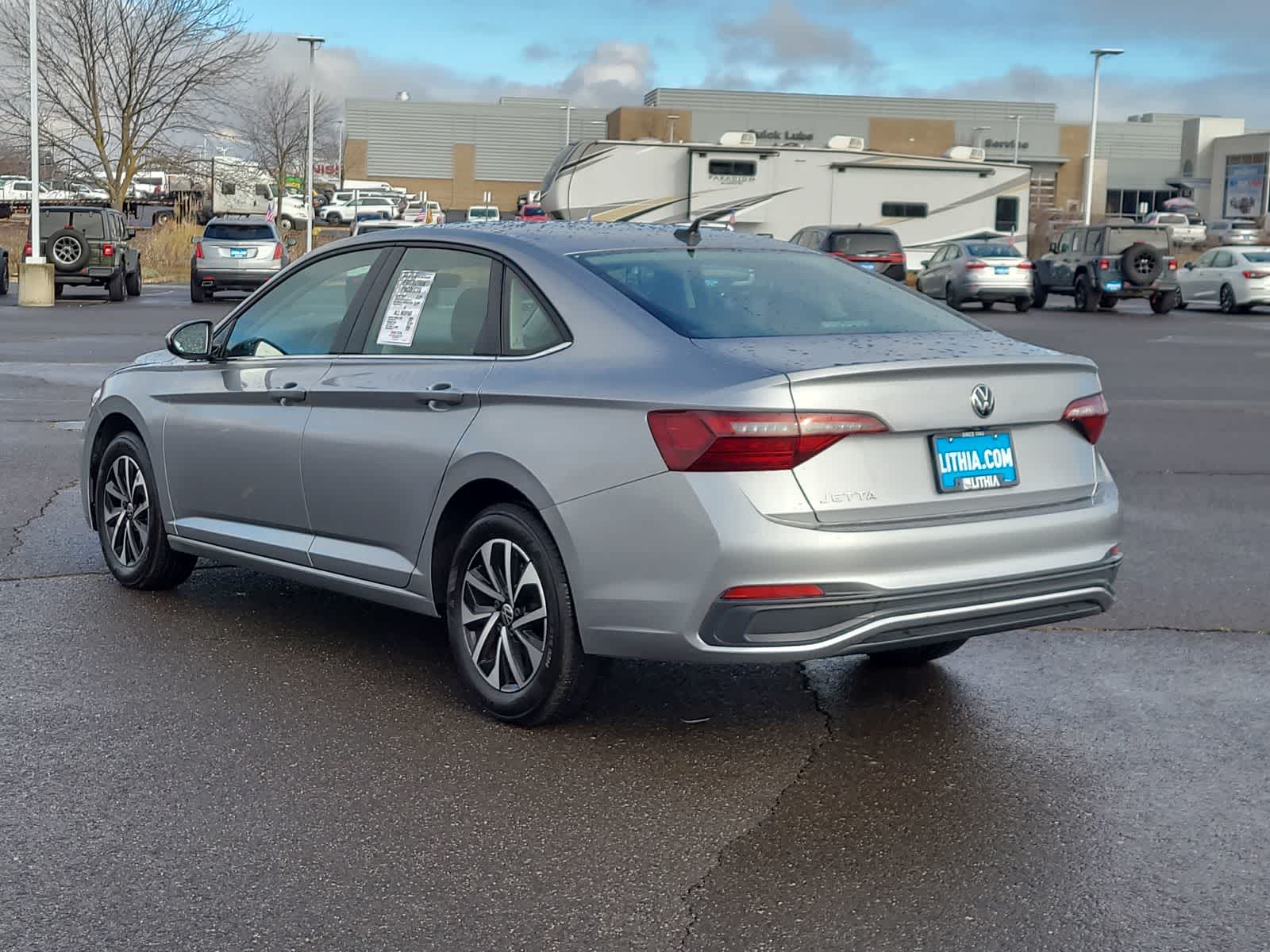 Thumbnail: 2024 Volkswagen Jetta - 12