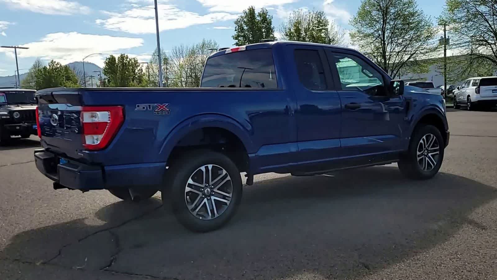 Thumbnail: 2023 Ford F-150 - 8