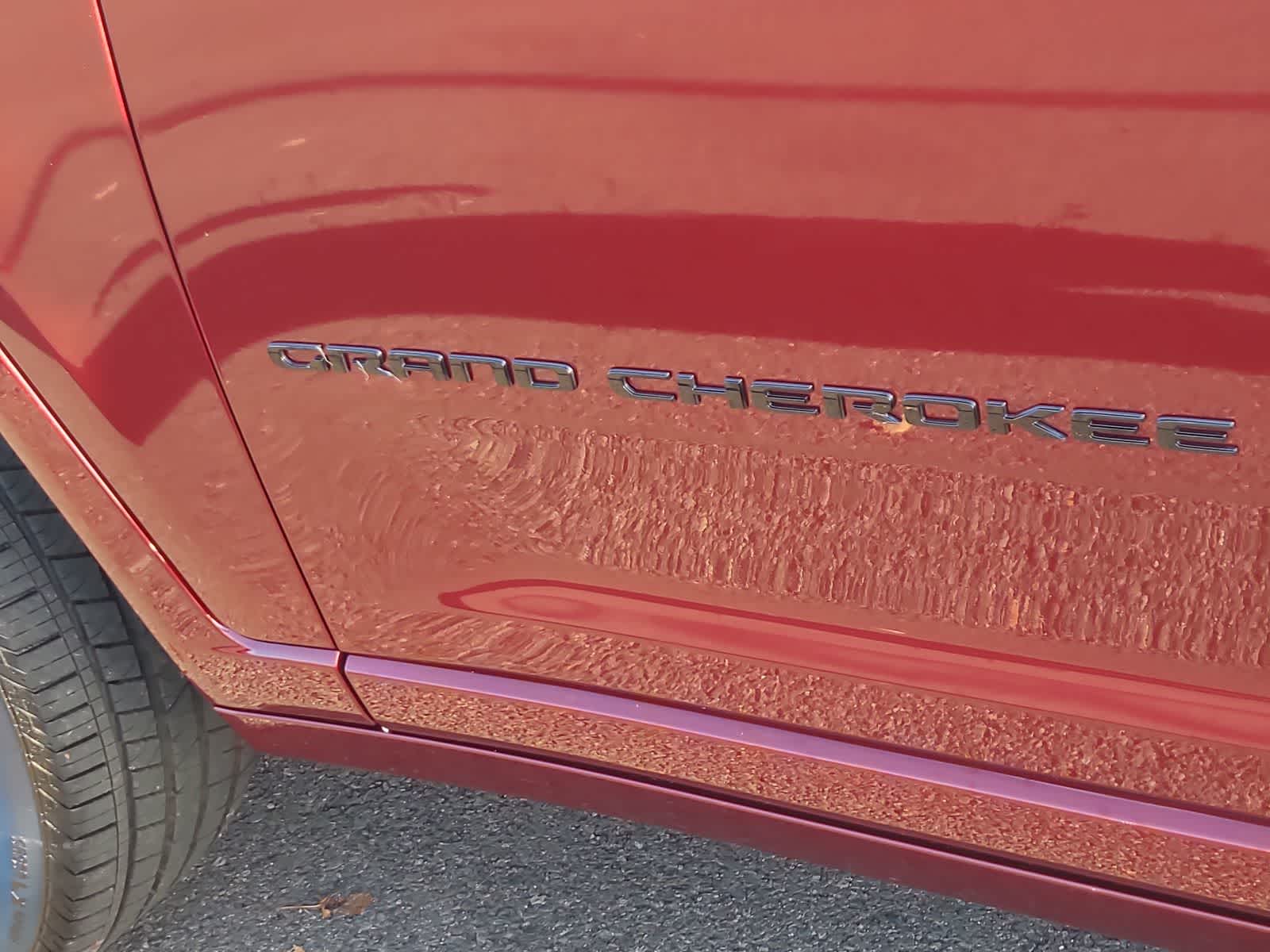 Thumbnail: 2025 Jeep Grand Cherokee - 15