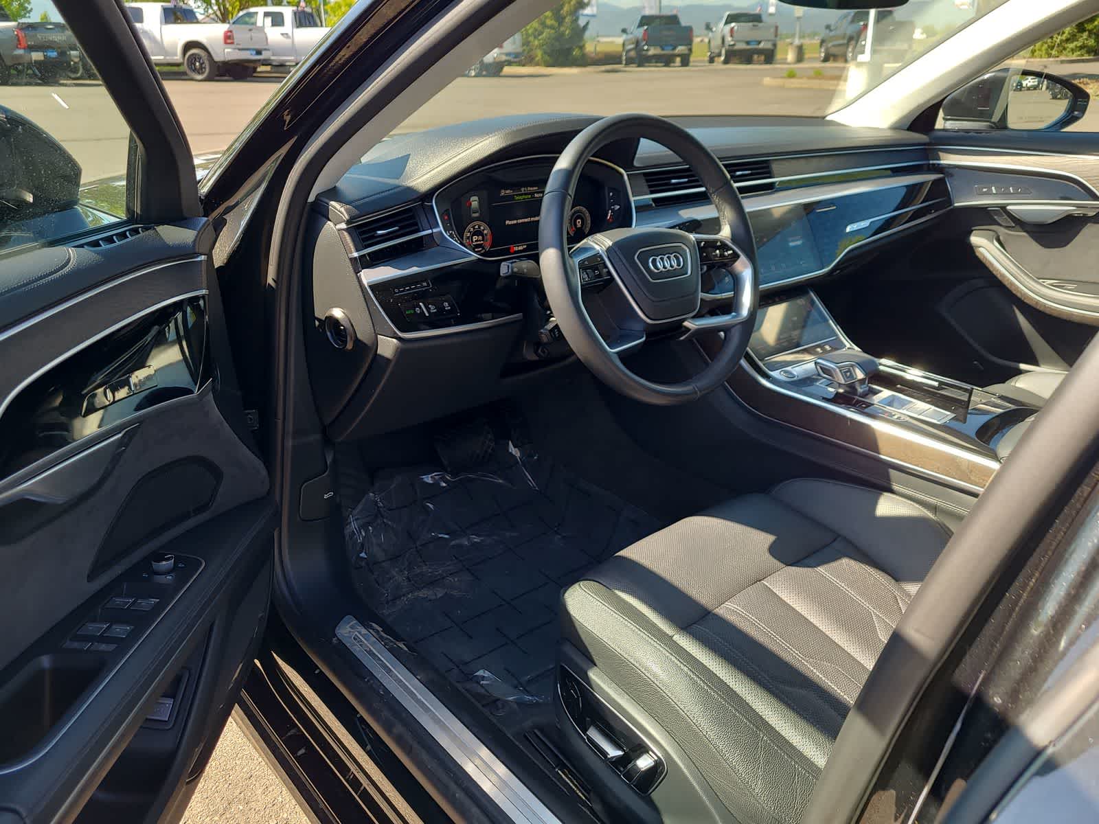 Thumbnail: 2023 Audi A8 - 10