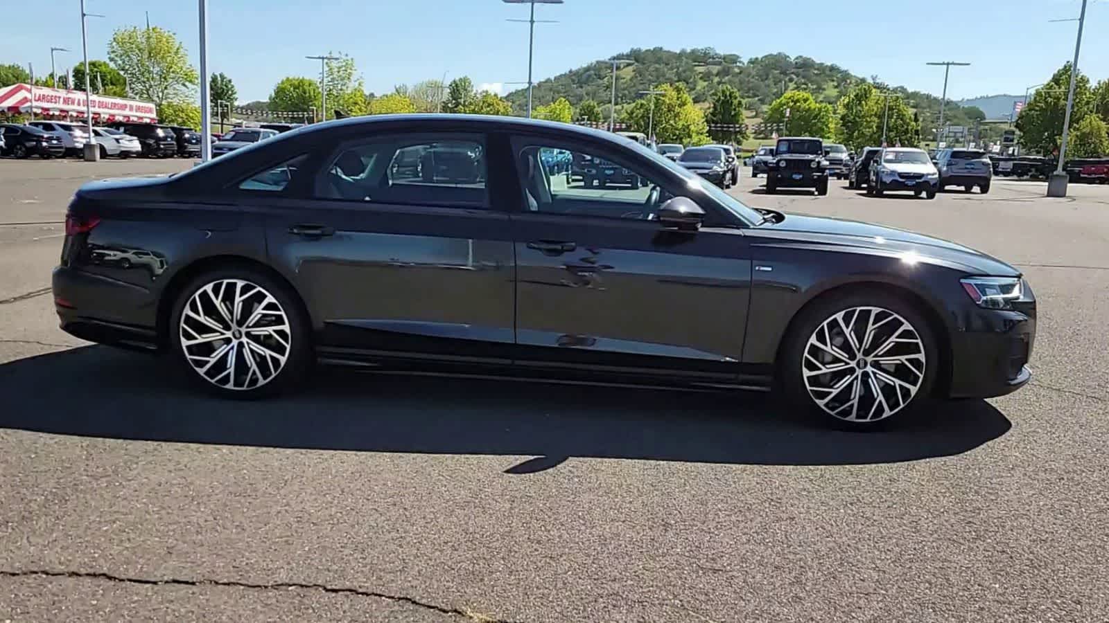 Thumbnail: 2023 Audi A8 - 9