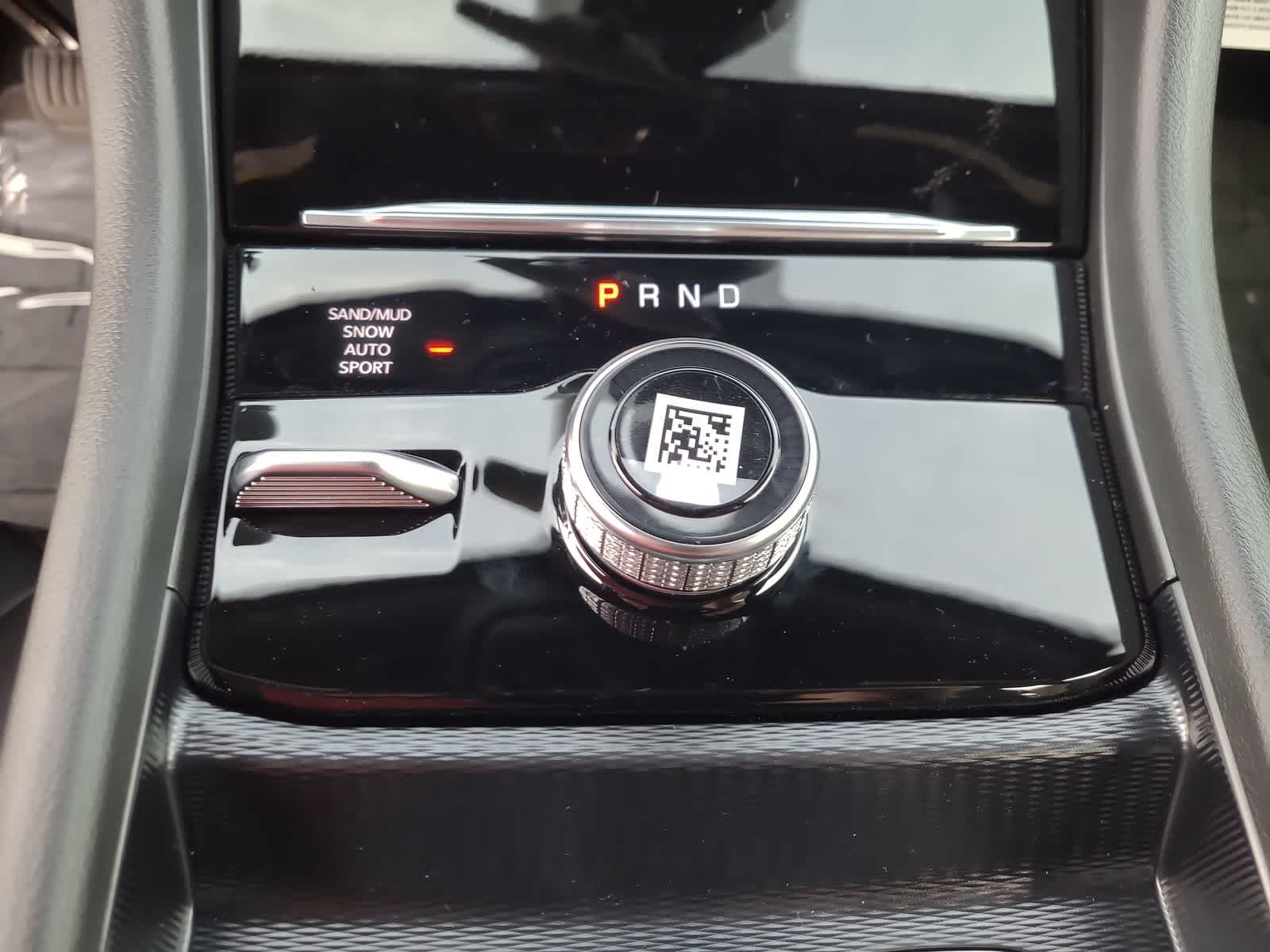 Thumbnail: 2026 Jeep Grand Cherokee - 25