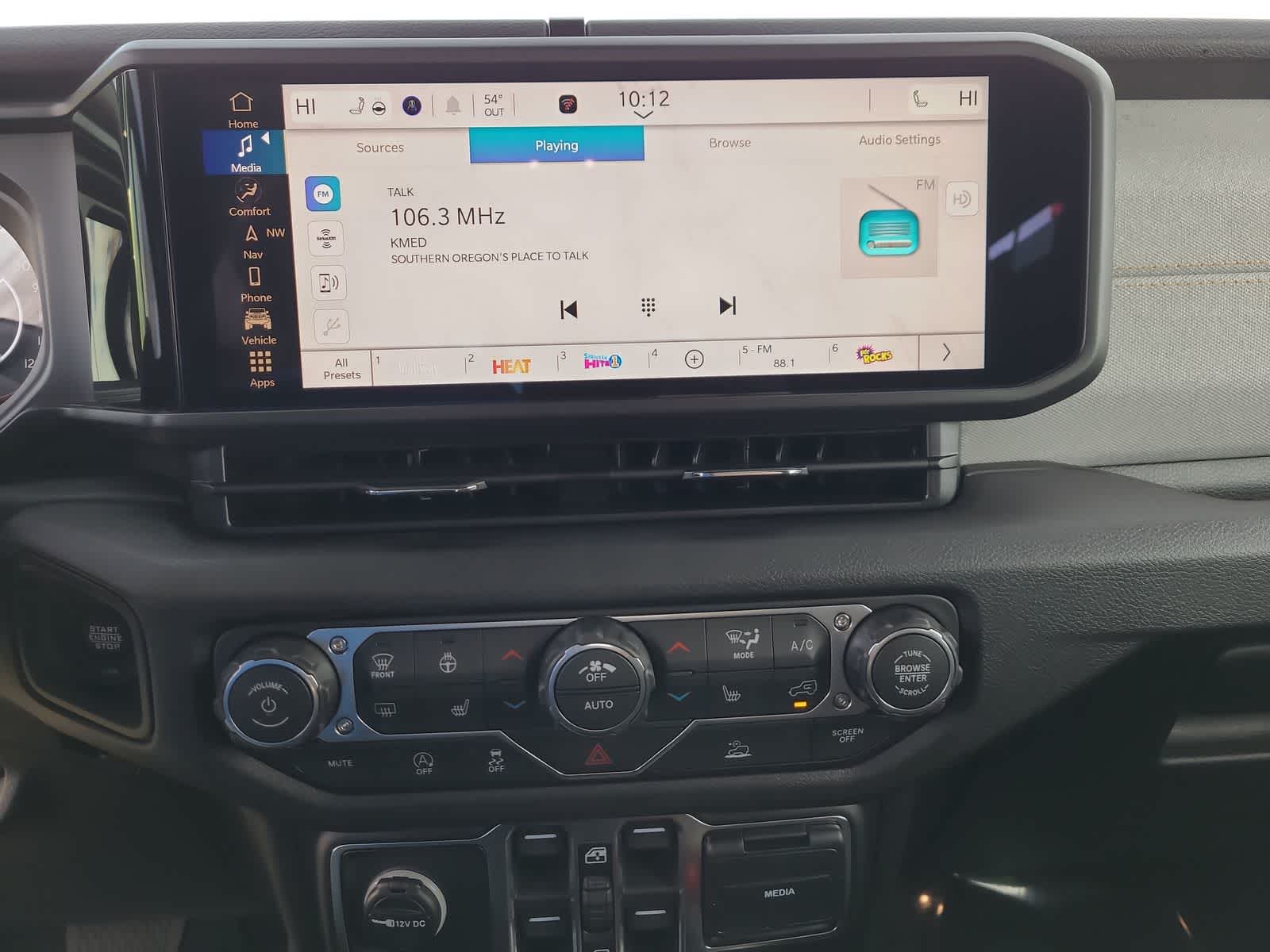 Thumbnail: 2026 Jeep Gladiator - 24