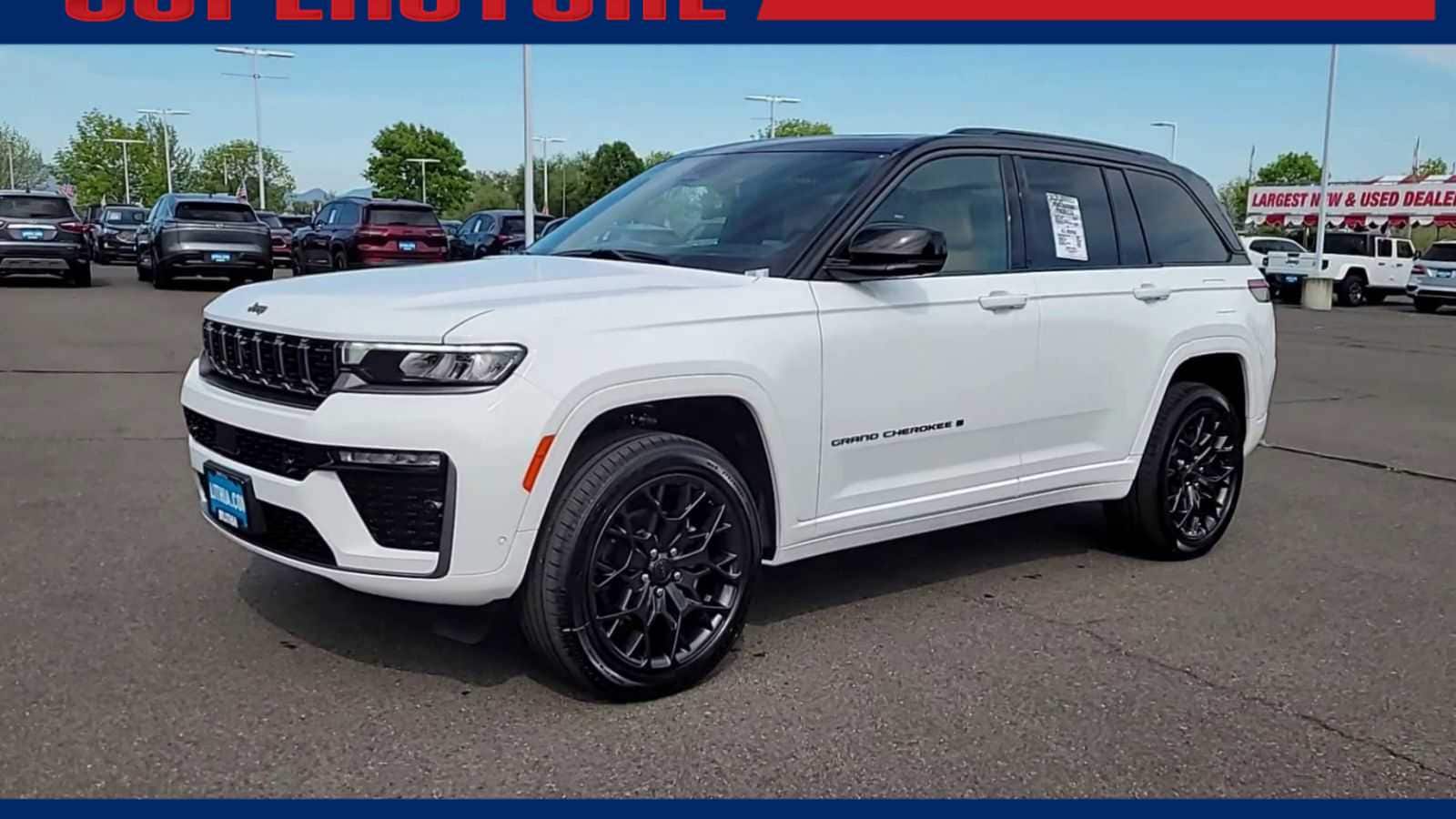 Thumbnail: 2026 Jeep Grand Cherokee - 4