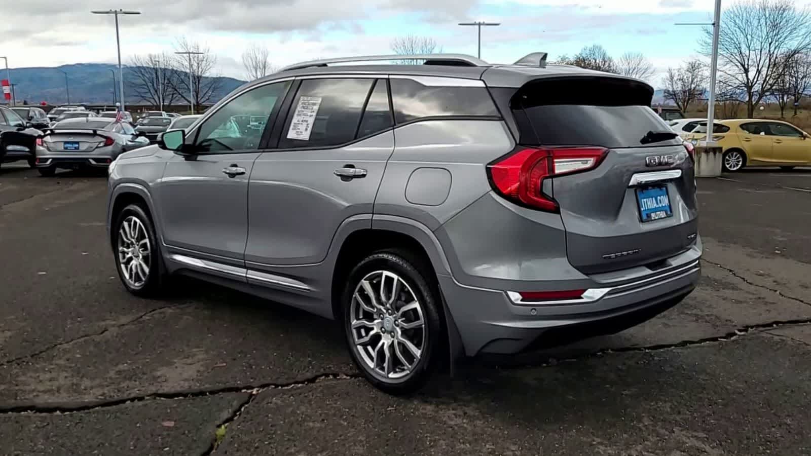 Thumbnail: 2023 GMC Terrain - 6