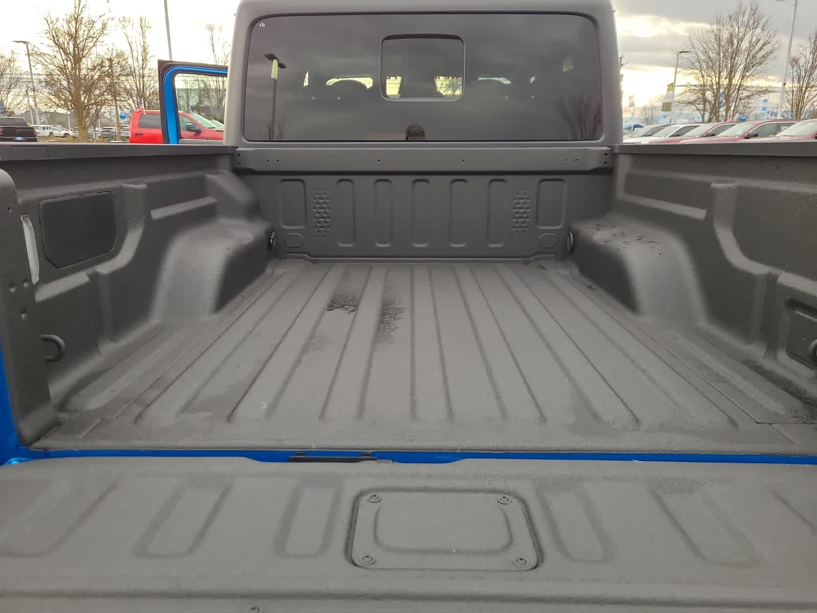 Thumbnail: 2026 Jeep Gladiator - 27