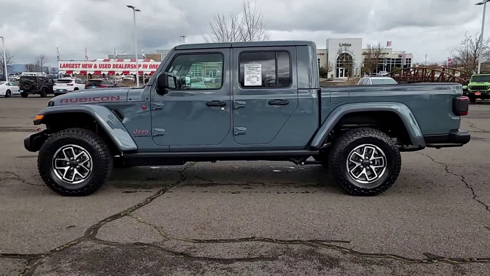 Thumbnail: 2026 Jeep Gladiator - 5