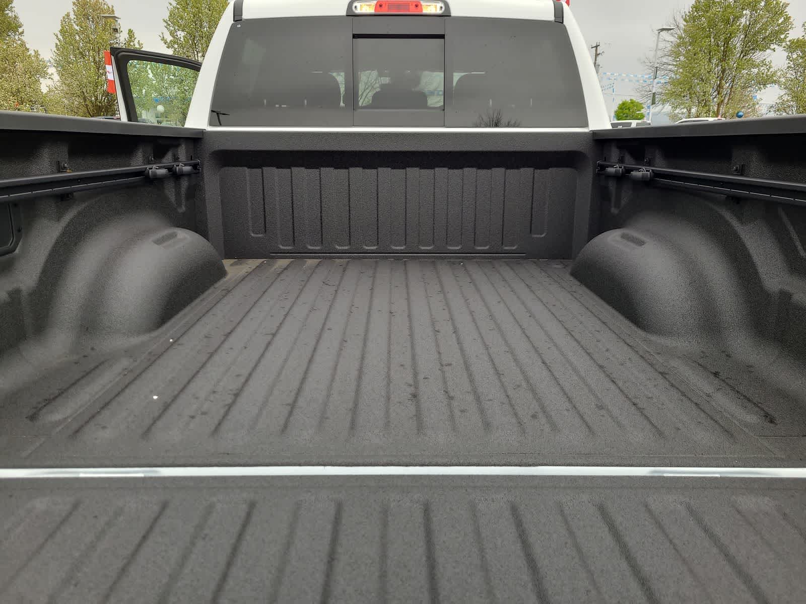 Thumbnail: 2026 RAM 1500 - 27