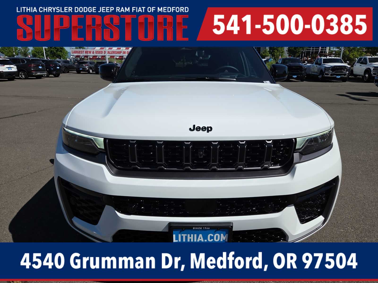 Thumbnail: 2026 Jeep Grand Cherokee - 14