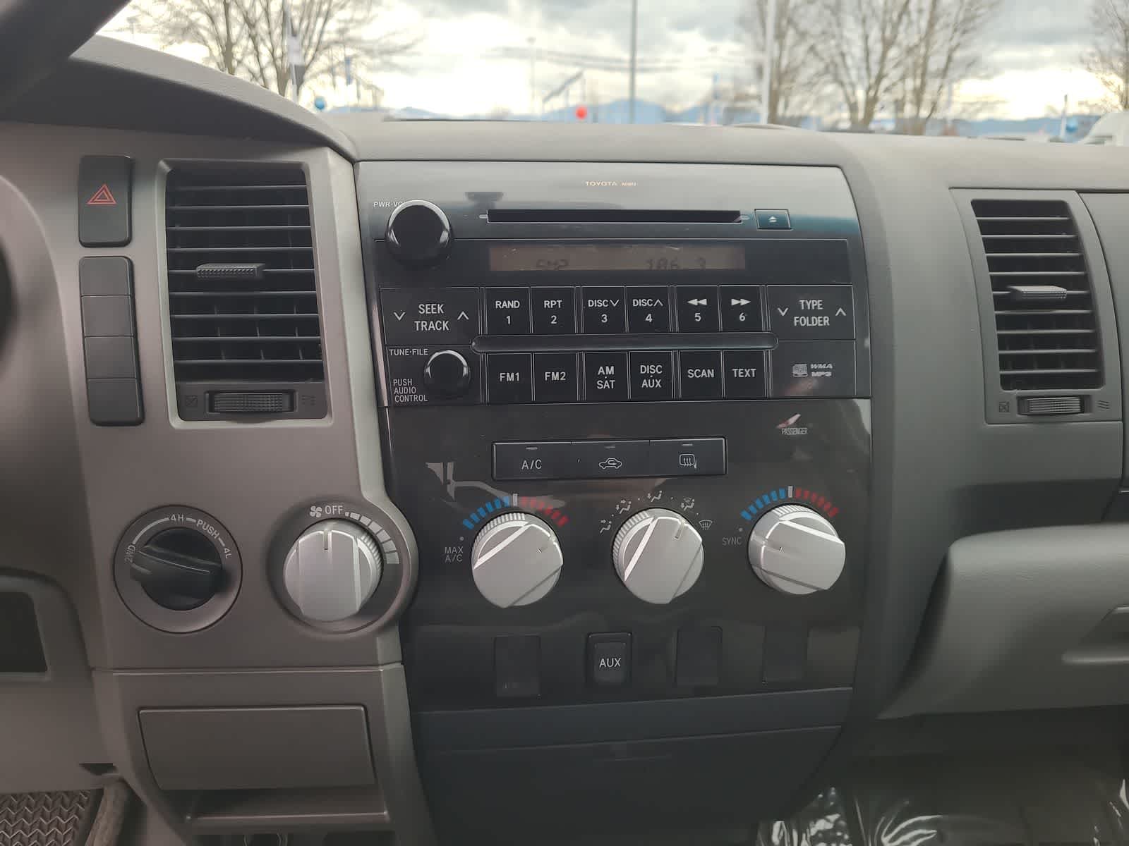 Thumbnail: 2010 Toyota Tundra - 24