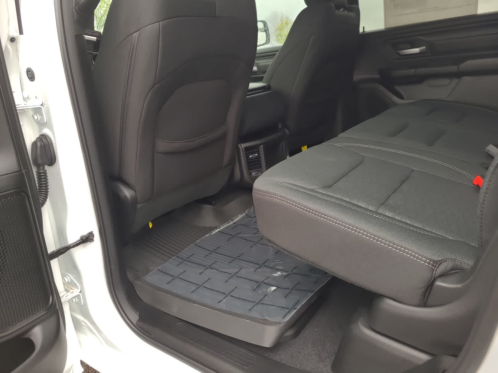 Thumbnail: 2026 RAM 1500 - 20