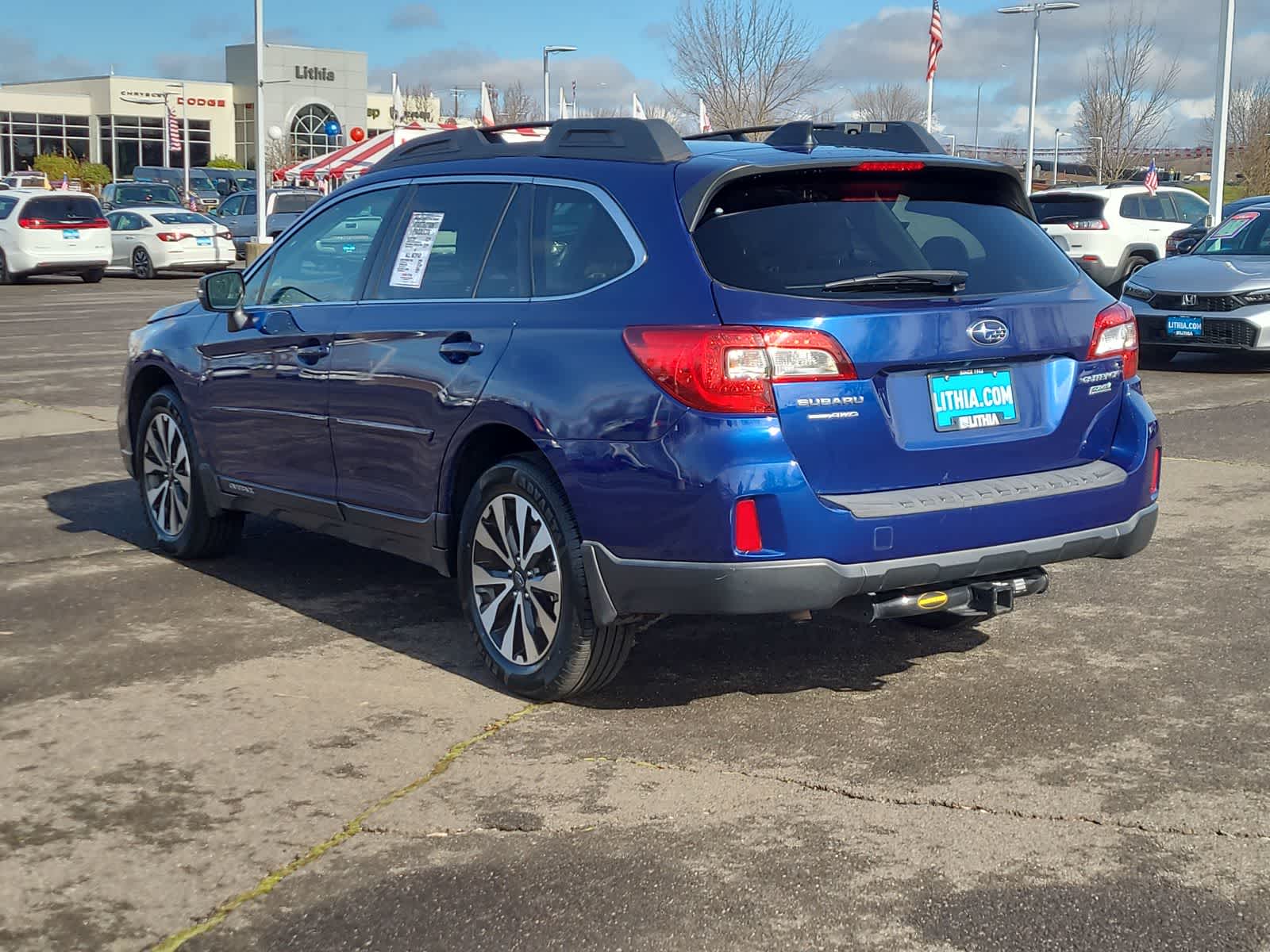 Thumbnail: 2016 Subaru Outback - 12