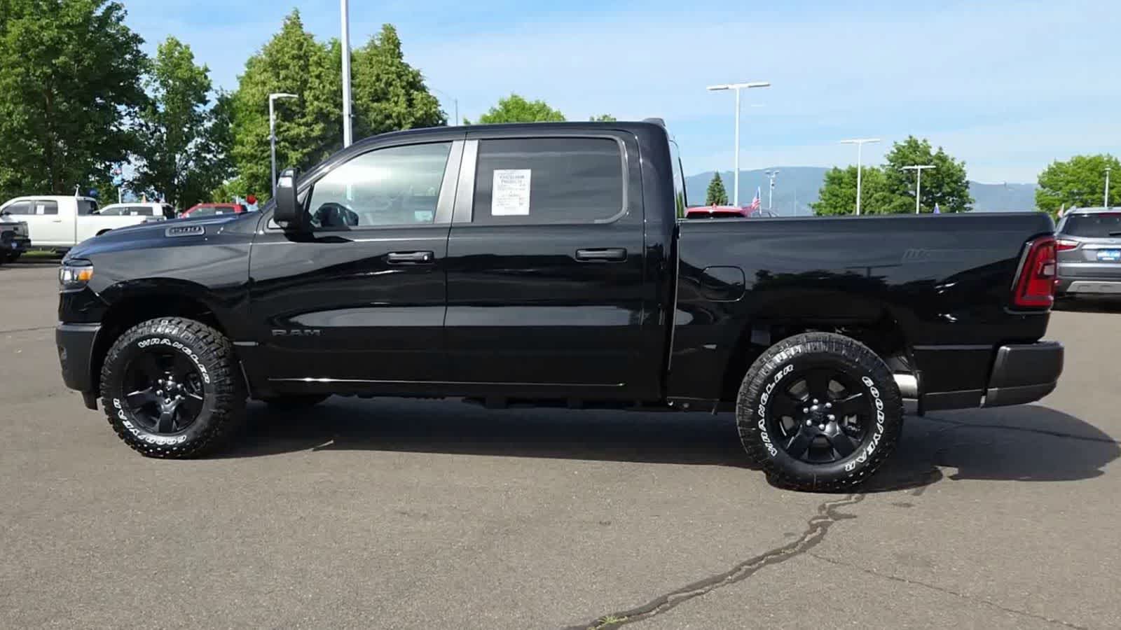 Thumbnail: 2026 RAM 1500 - 5