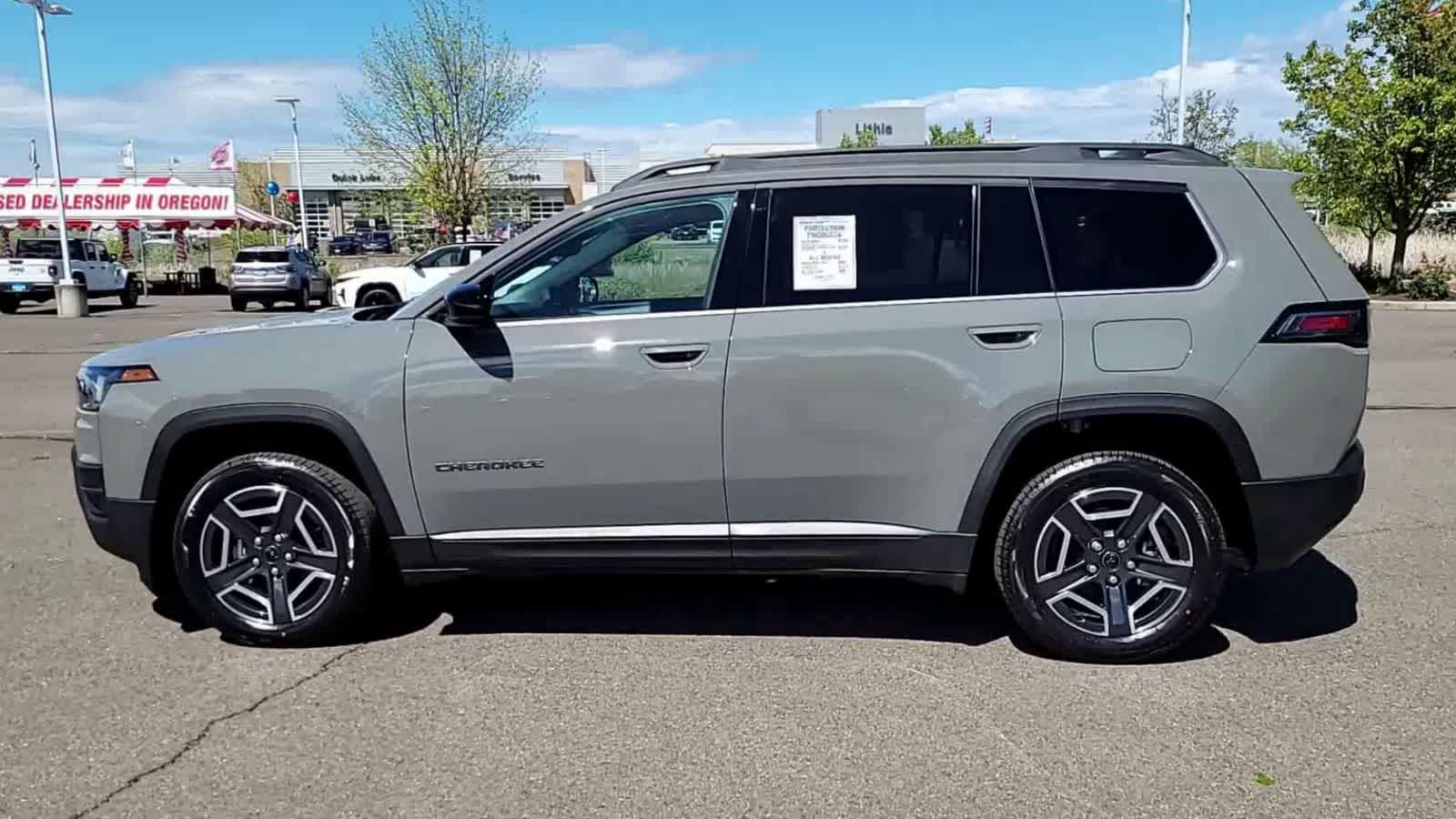 Thumbnail: 2026 Jeep Cherokee - 5