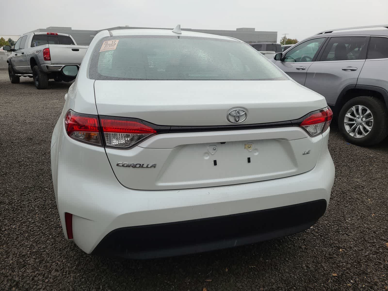 2024 Toyota Corolla LE photo 4