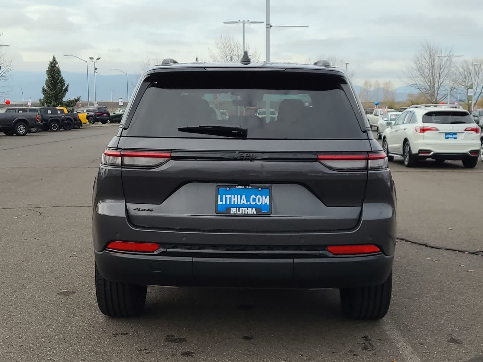 Thumbnail: 2025 Jeep Grand Cherokee - 13