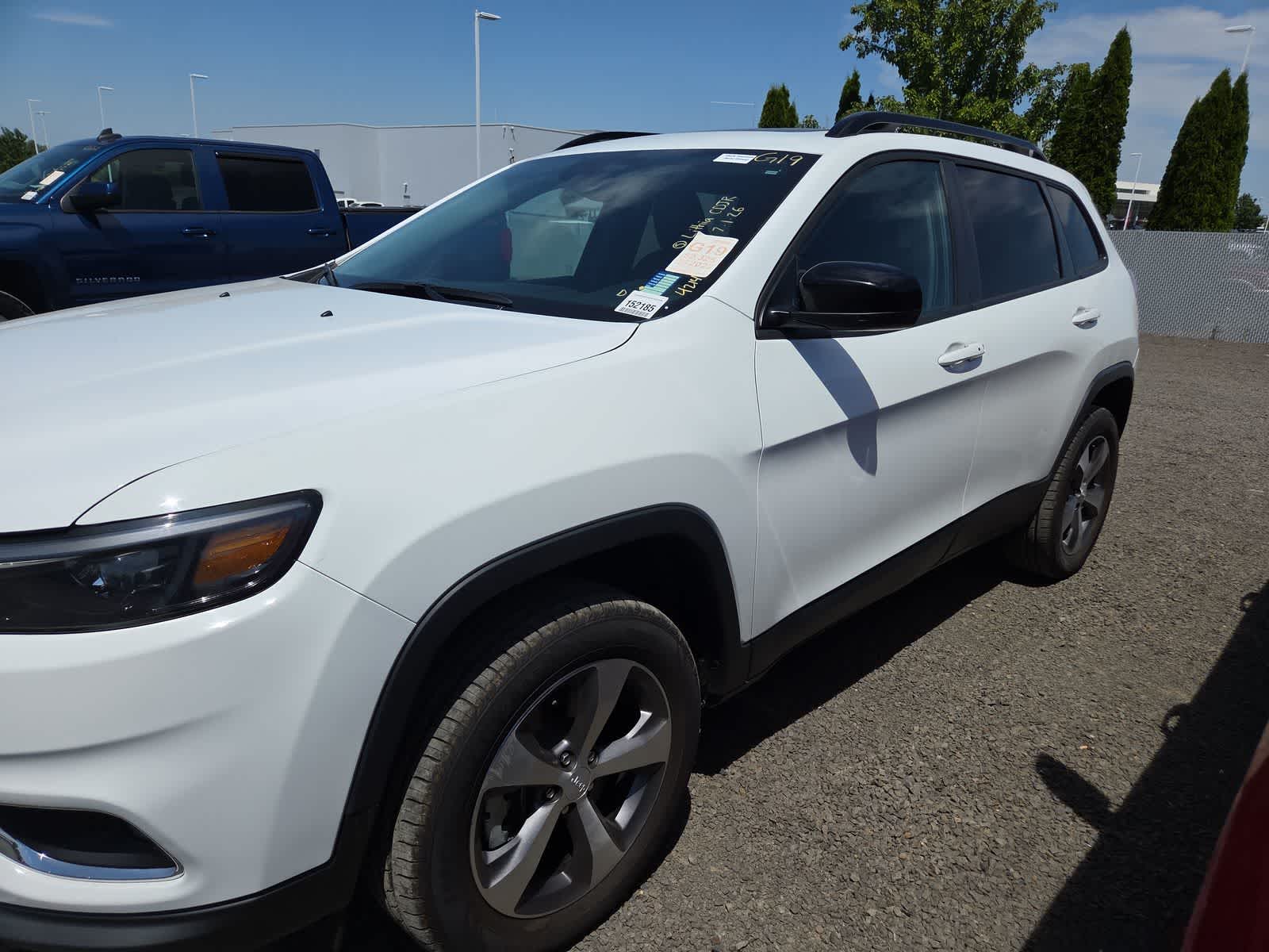 Thumbnail: 2022 Jeep Cherokee - 2