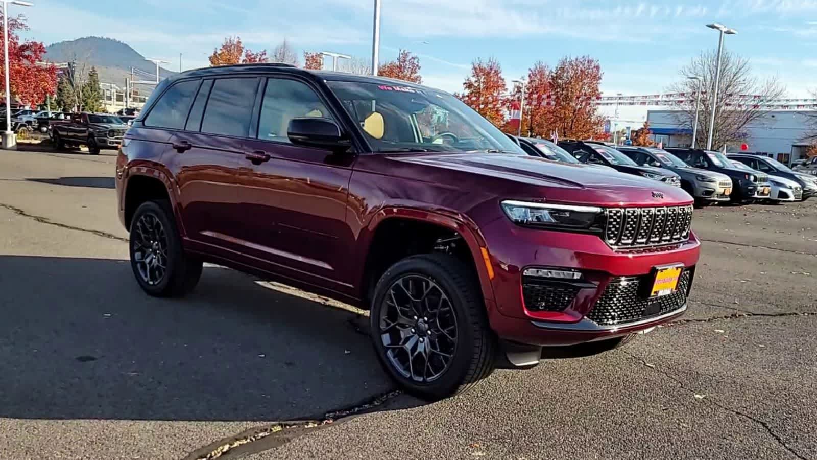 Thumbnail: 2025 Jeep Grand Cherokee - 2