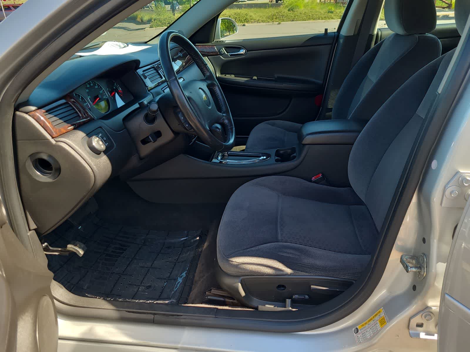 2013 Chevrolet Impala LT 19