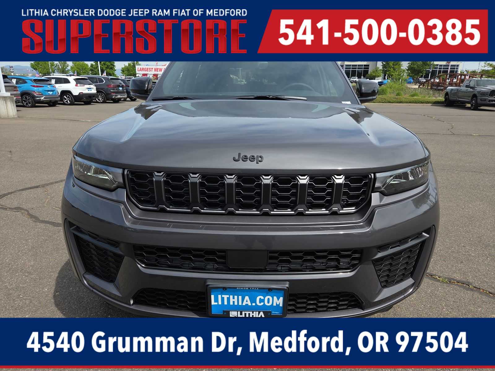 Thumbnail: 2026 Jeep Grand Cherokee - 14