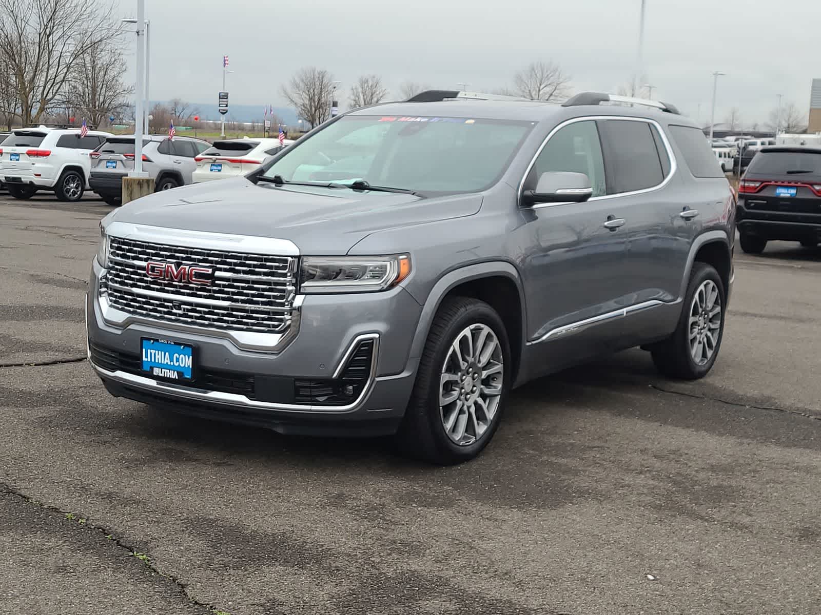 2021 GMC Acadia Denali's photo