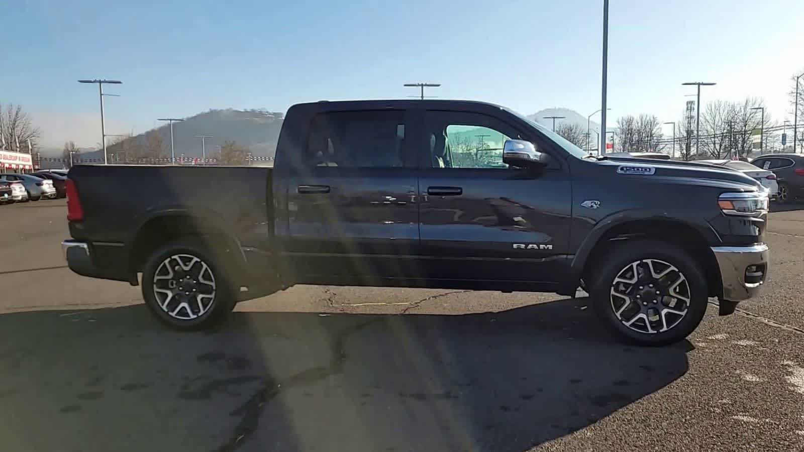 Thumbnail: 2026 RAM 1500 - 9