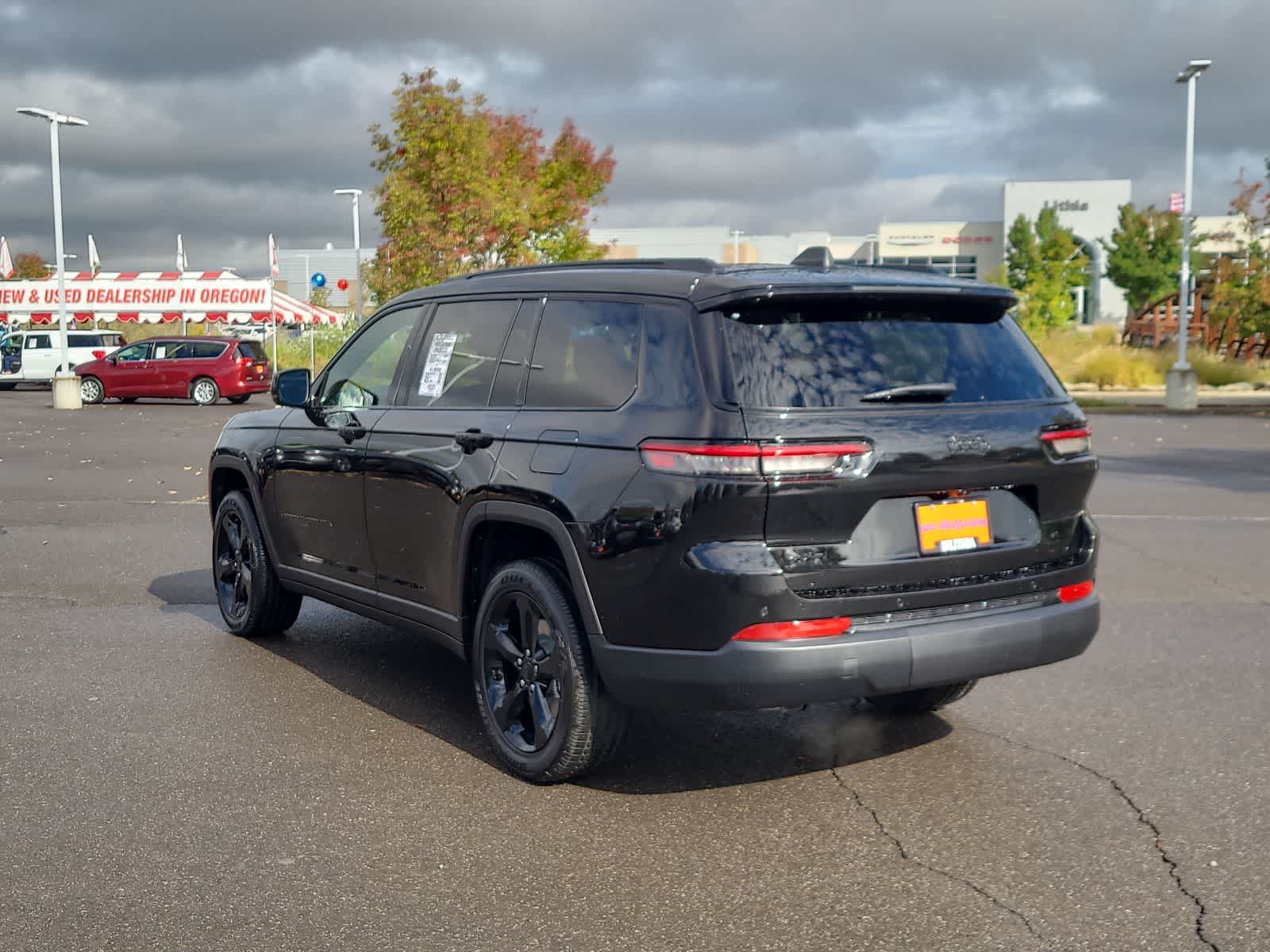 Thumbnail: 2025 Jeep Grand Cherokee - 12