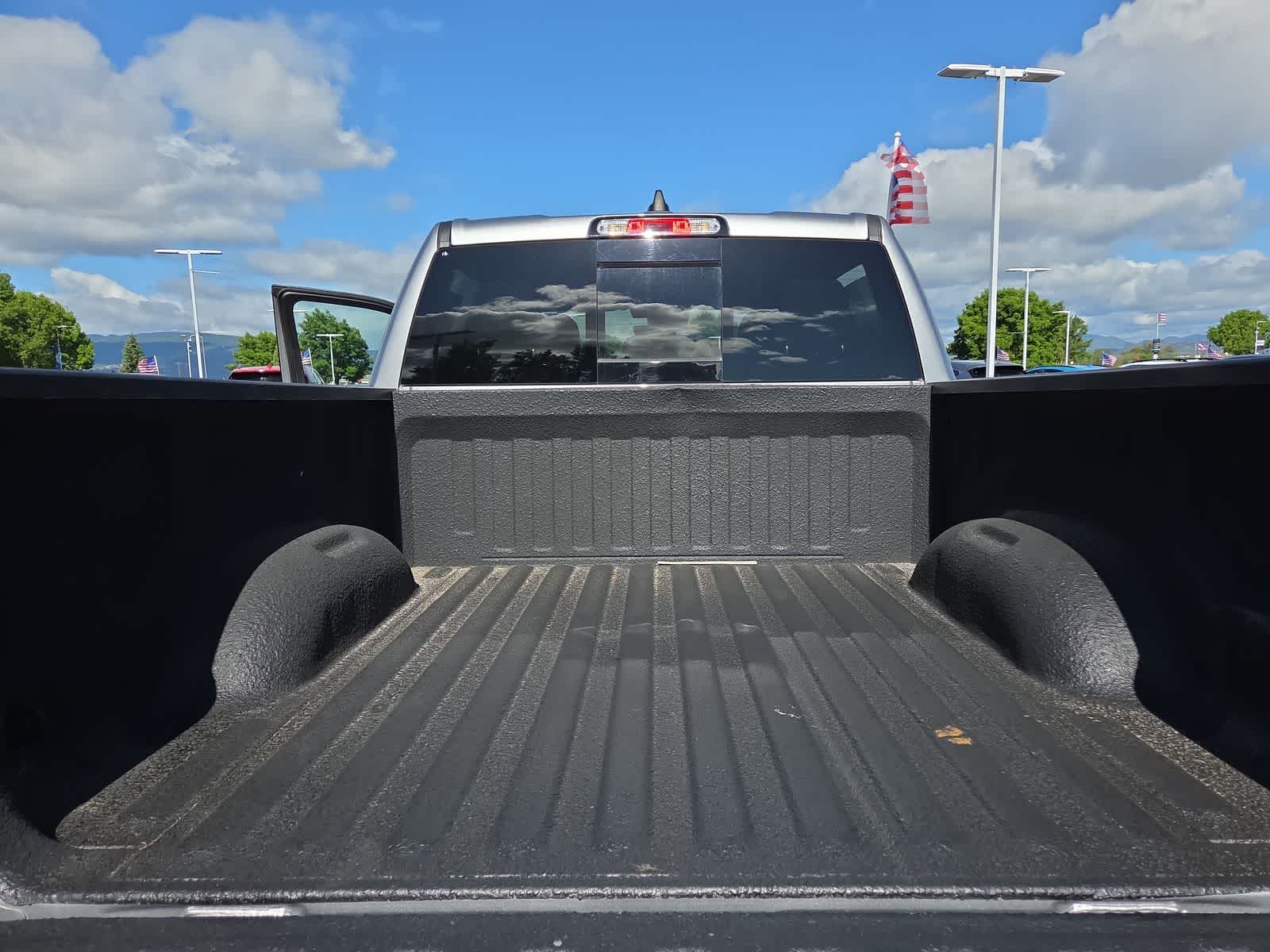 Thumbnail: 2025 RAM 1500 - 27