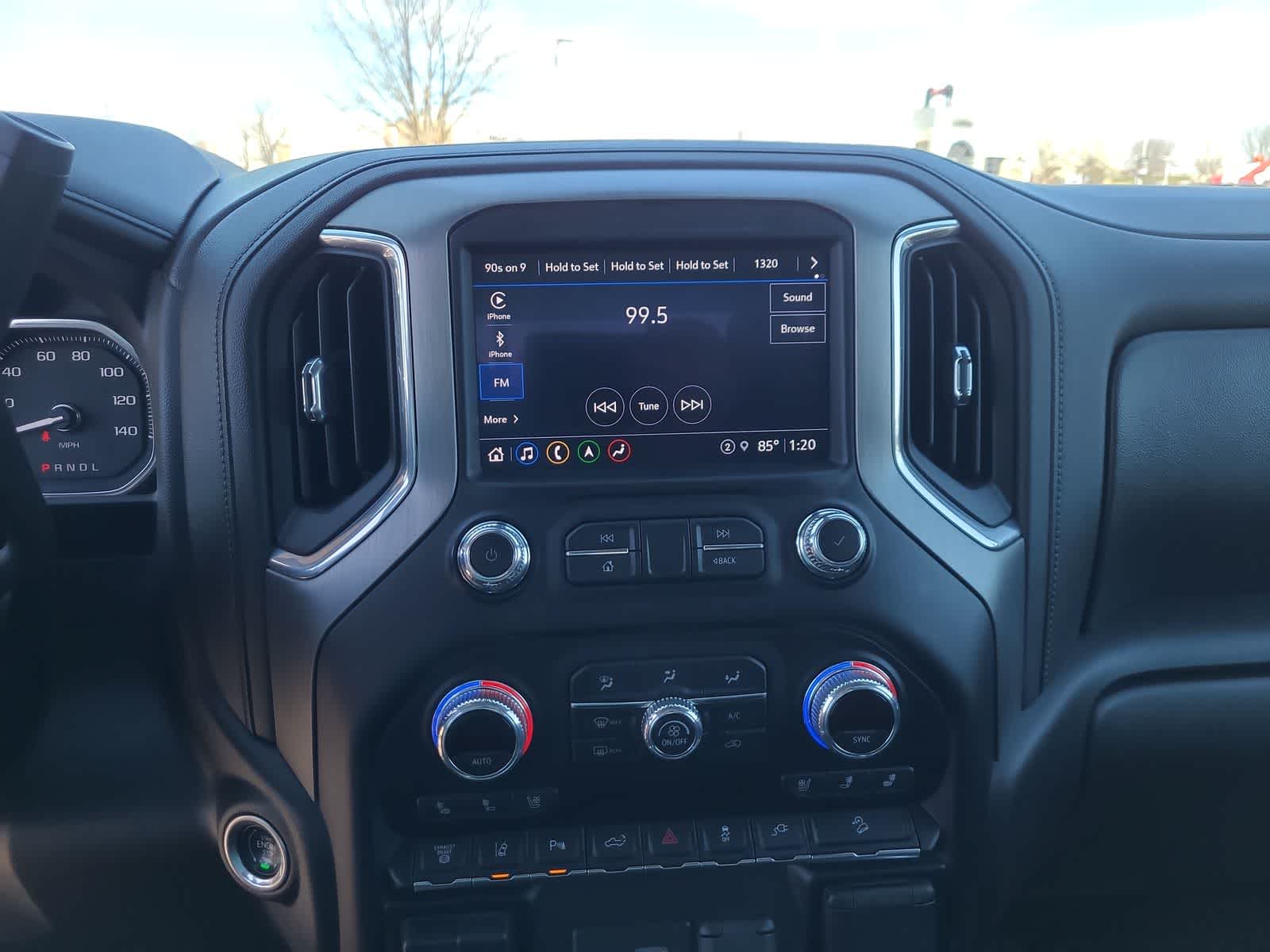 Thumbnail: 2022 GMC Sierra 3500 - 24