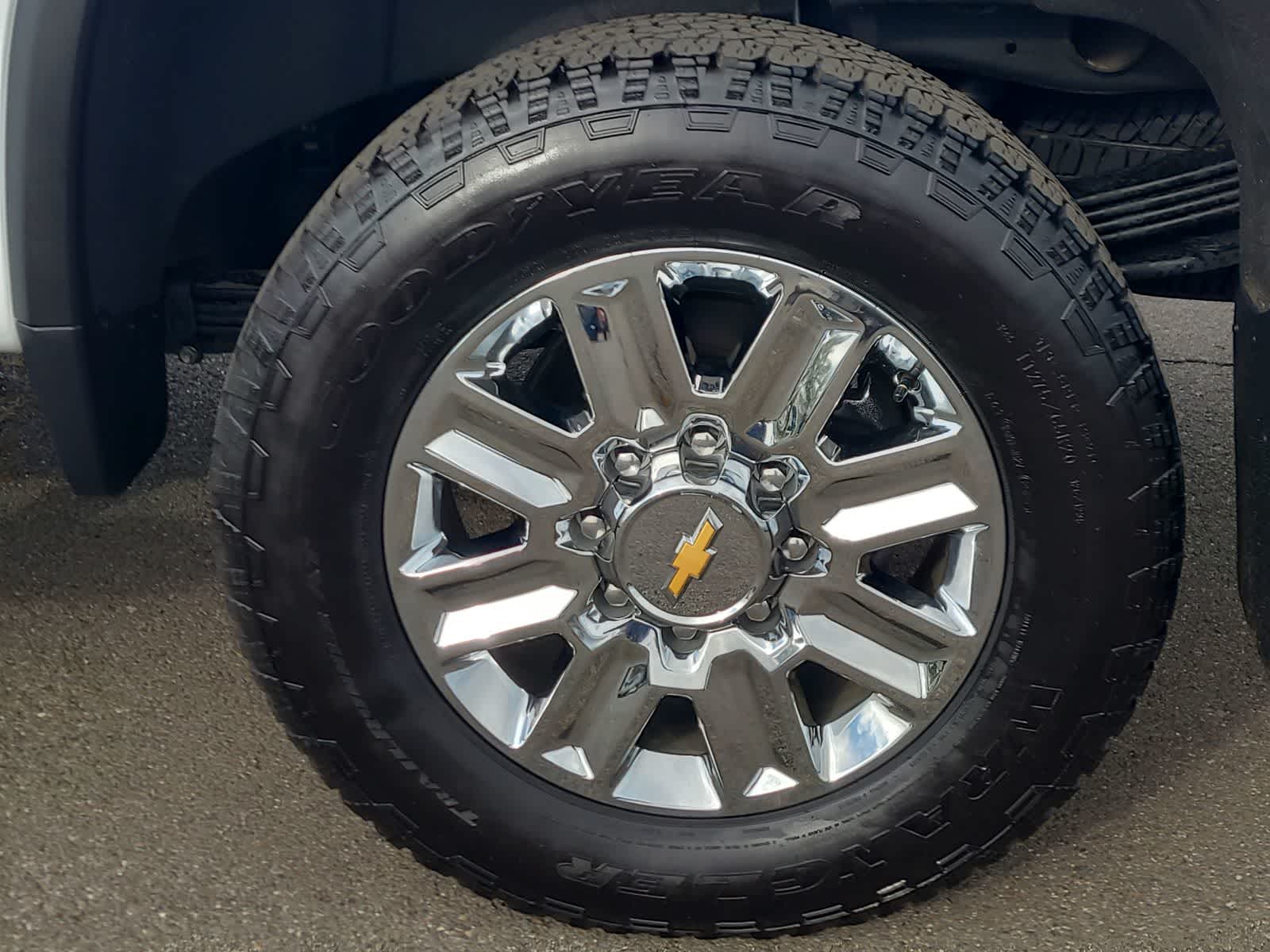 Thumbnail: 2024 Chevrolet Silverado 2500 - 16