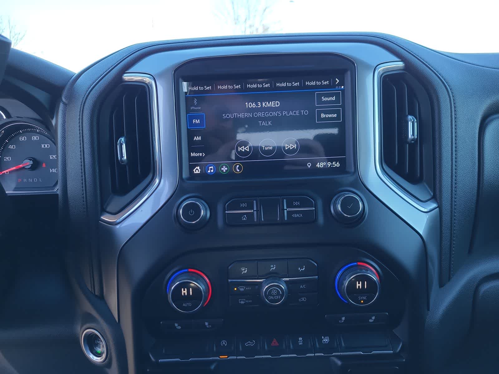 Thumbnail: 2019 Chevrolet Silverado 1500 - 24