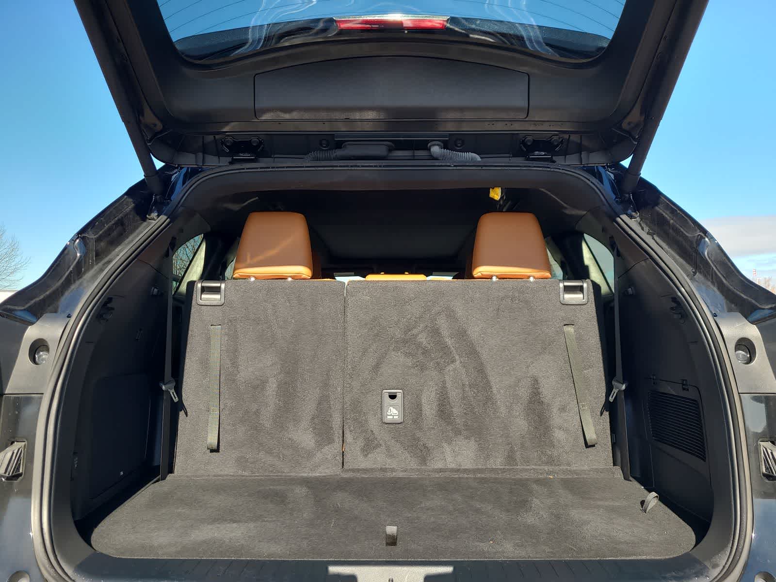 Thumbnail: 2024 Toyota Highlander - 27