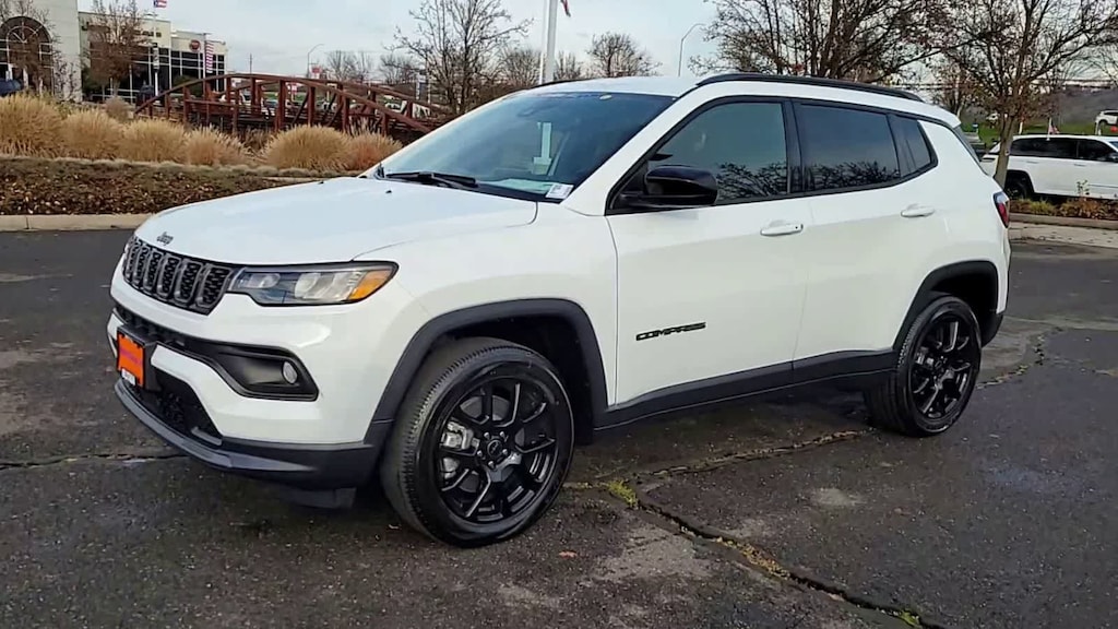 New 2026 Jeep Compass LATITUDE ALTITUDE 4X4 Sport Utility
