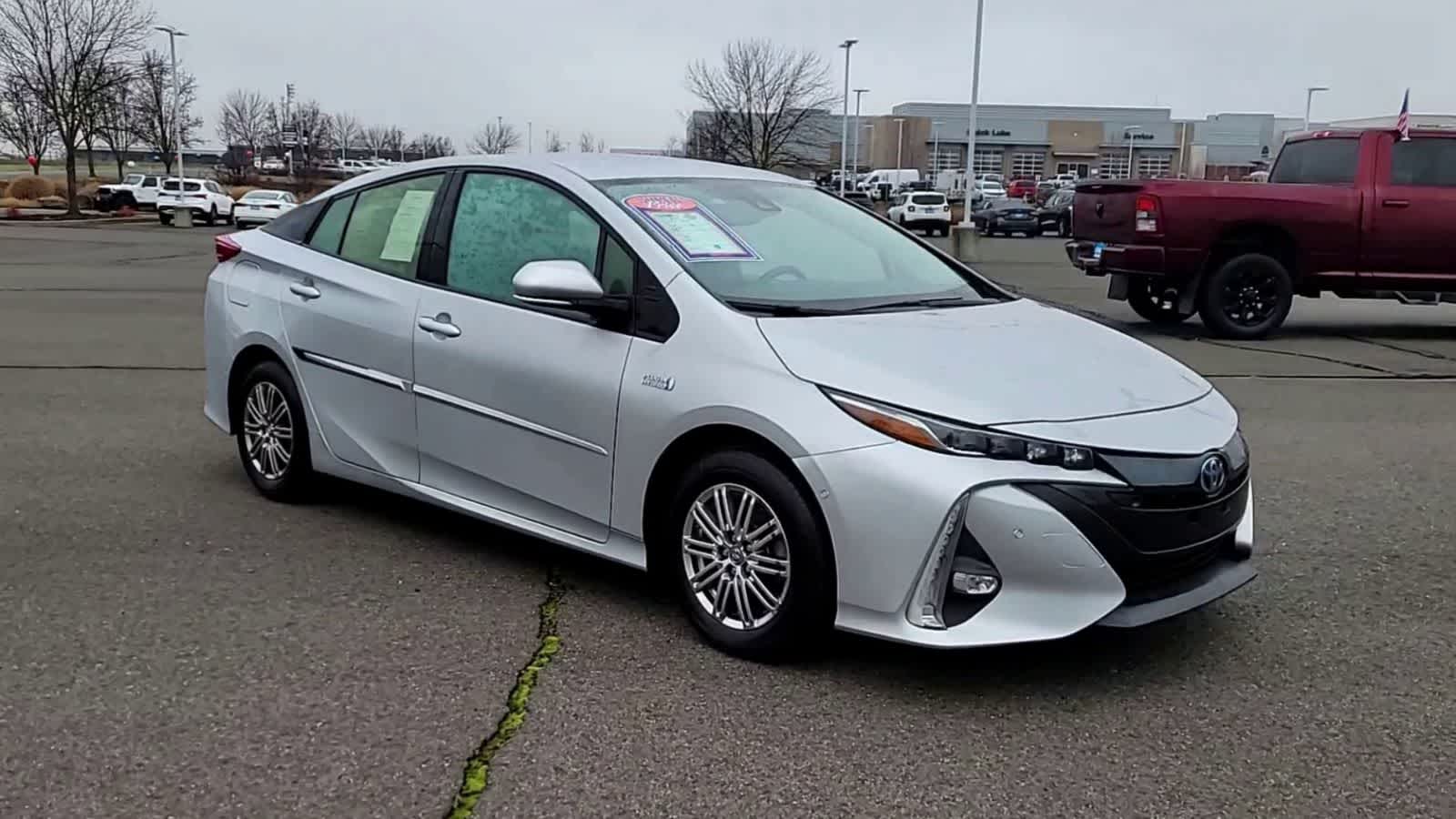 Thumbnail: 2019 Toyota Prius Prime - 2