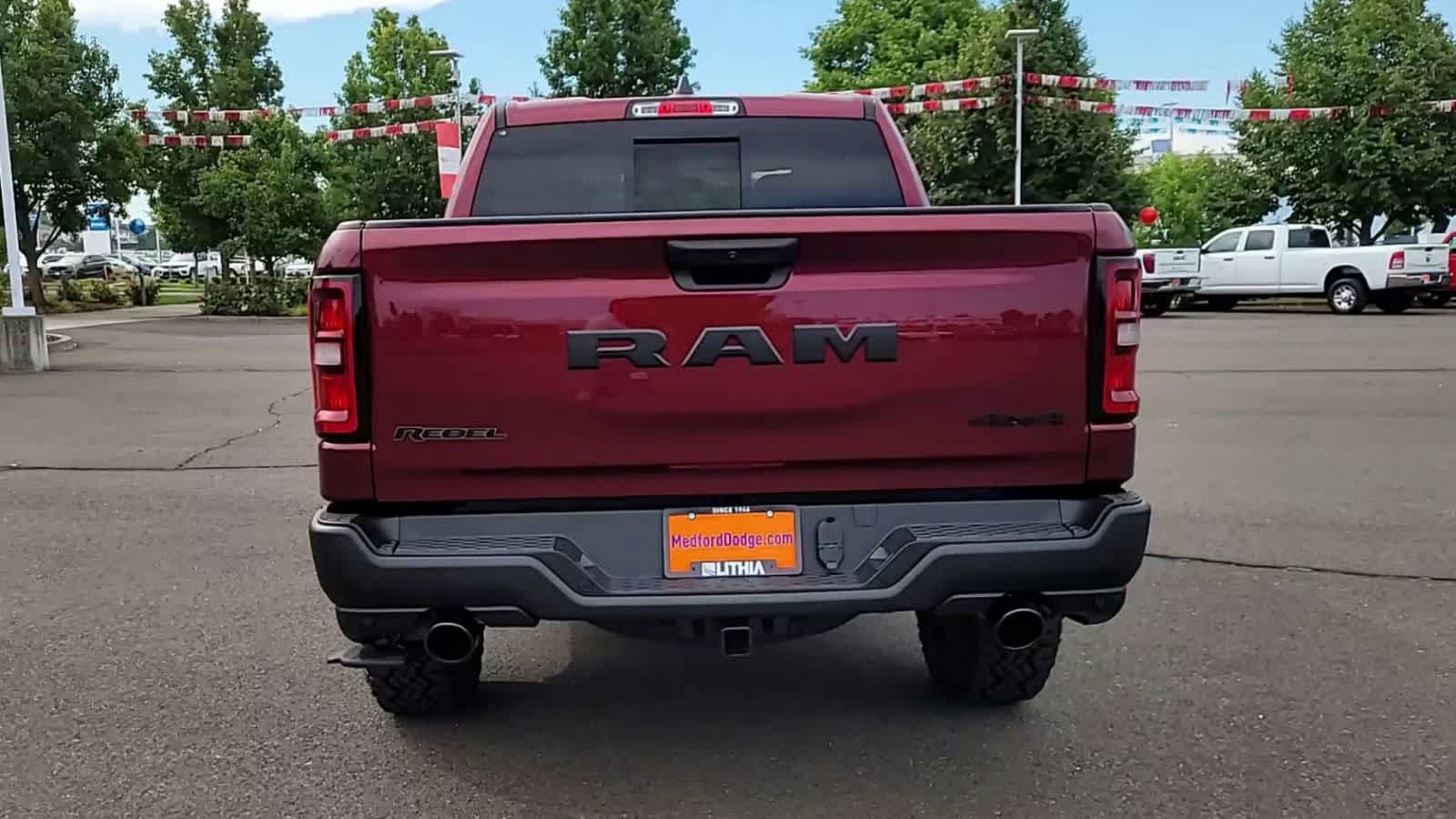 Thumbnail: 2025 RAM 1500 - 7