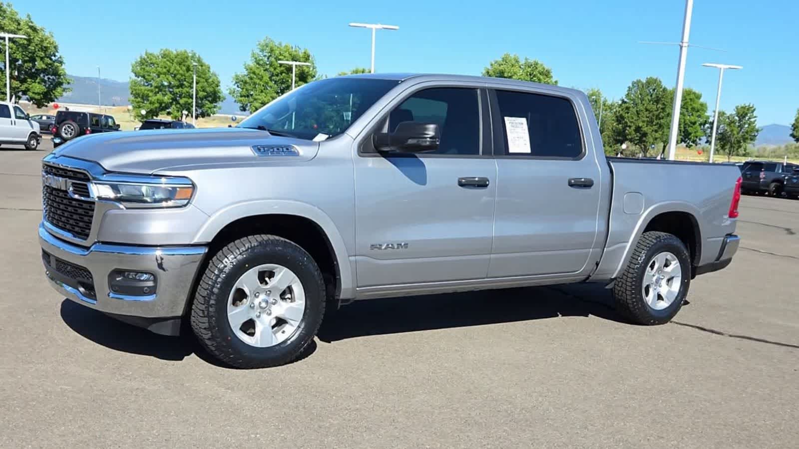 Thumbnail: 2025 RAM 1500 - 3