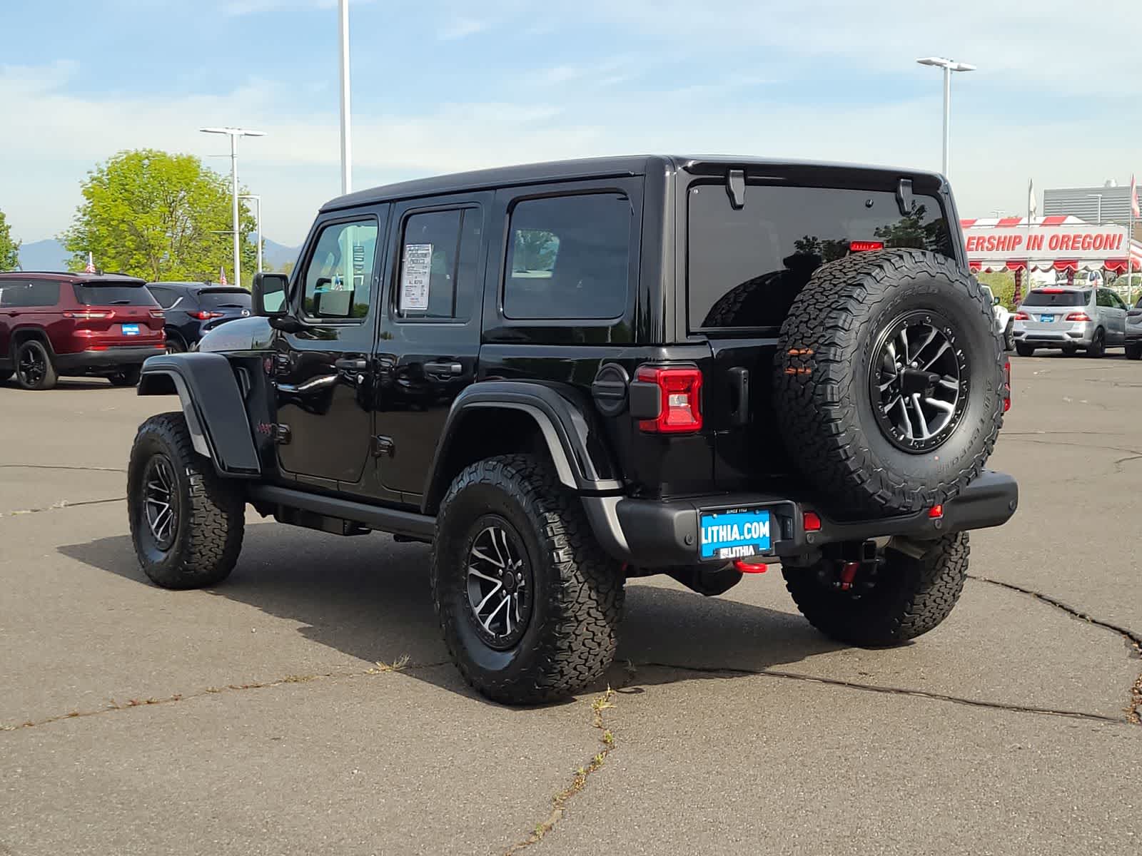 Thumbnail: 2026 Jeep Wrangler - 12