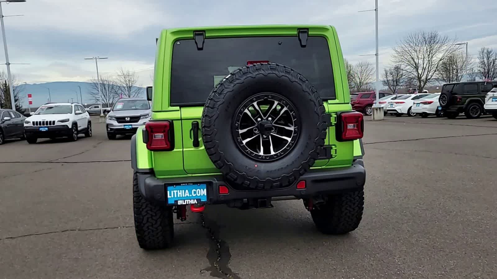 Thumbnail: 2026 Jeep Wrangler - 3