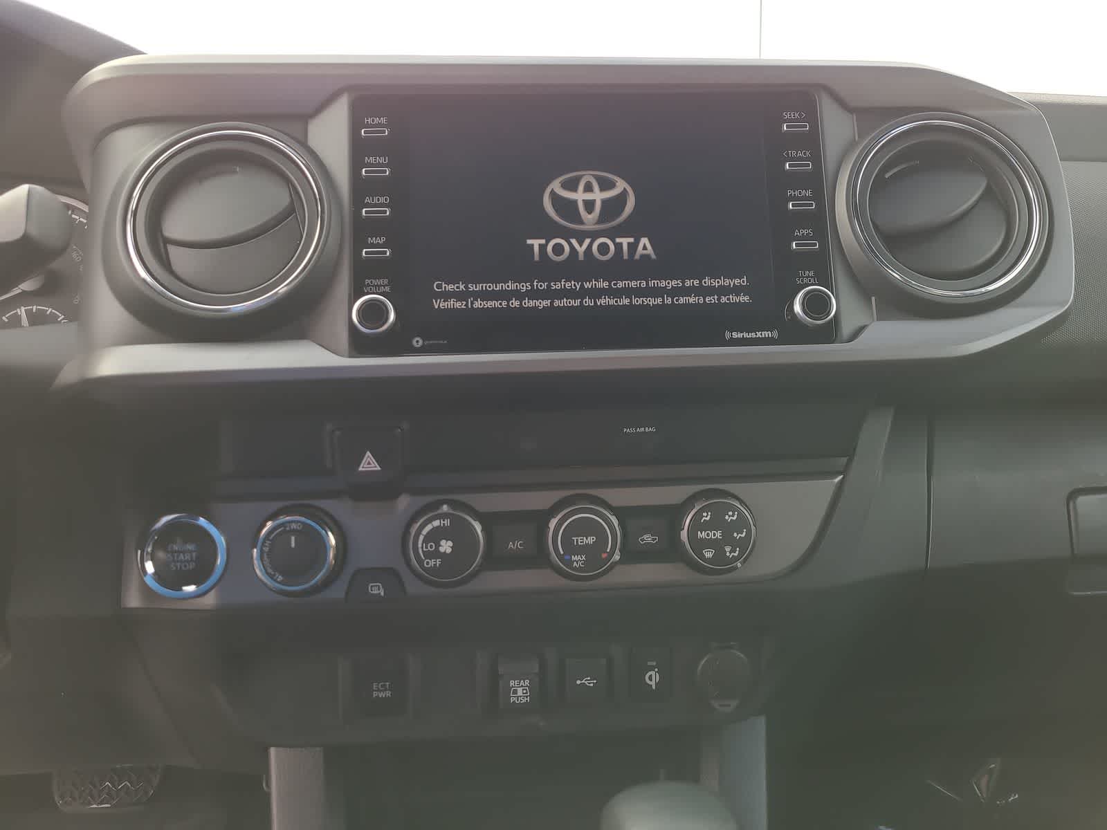 Thumbnail: 2020 Toyota Tacoma - 24