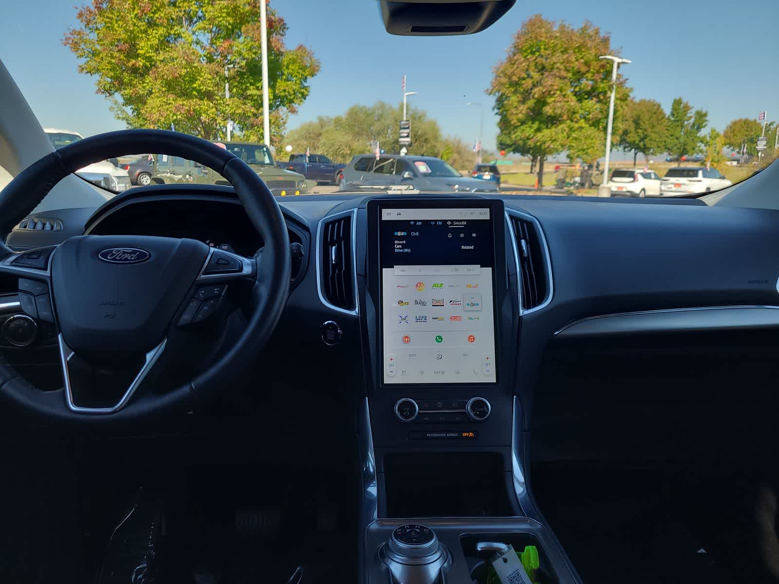 Thumbnail: 2023 Ford Edge - 18