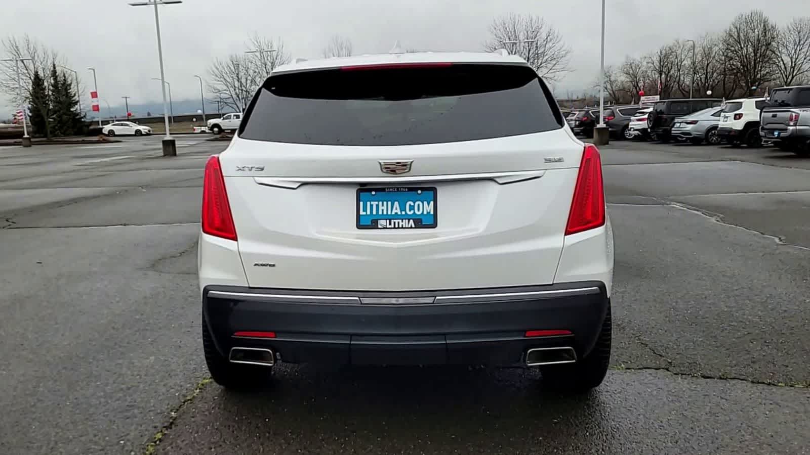 Thumbnail: 2017 Cadillac XT5 - 7