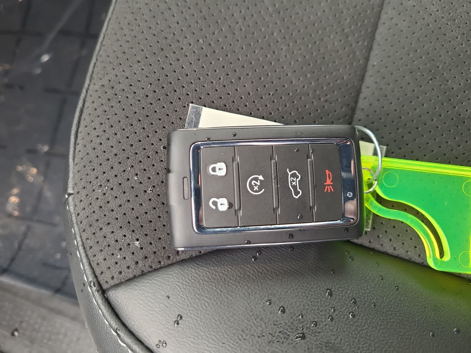 Thumbnail: 2025 Jeep Grand Cherokee - 28